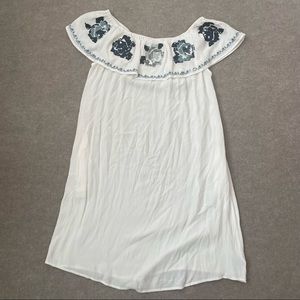 Vanilla Star Off Shoulder Flowy Embroidered Summer Dress Womens Small
